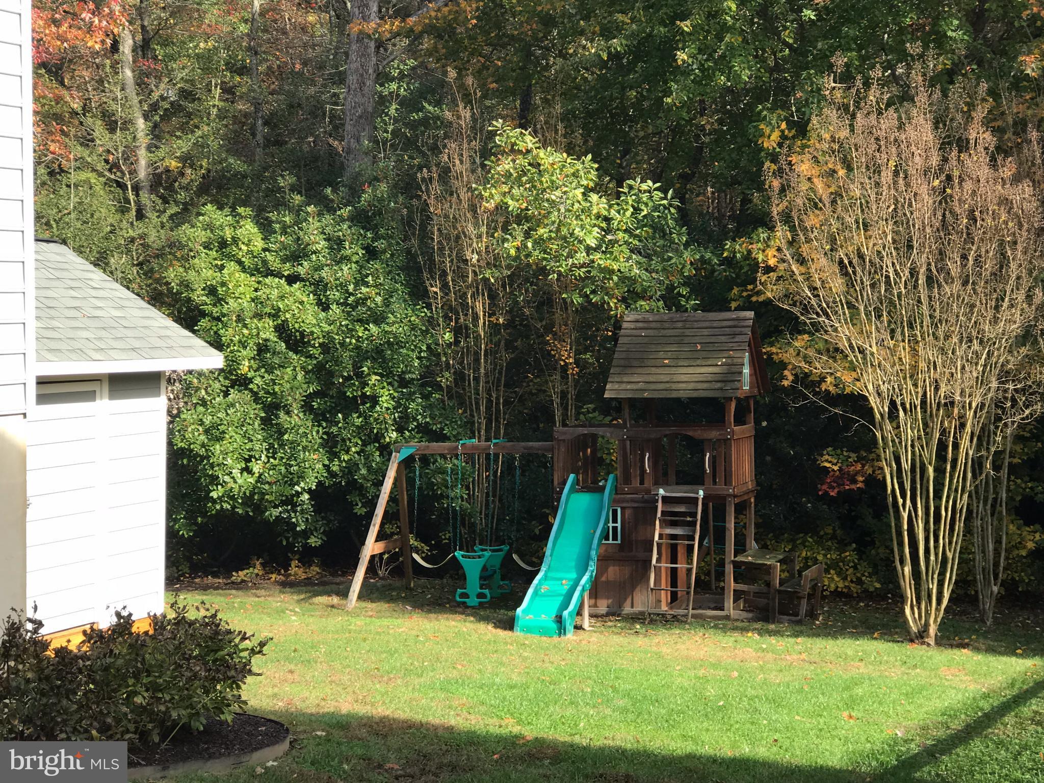 CEDAR COVE - Residential