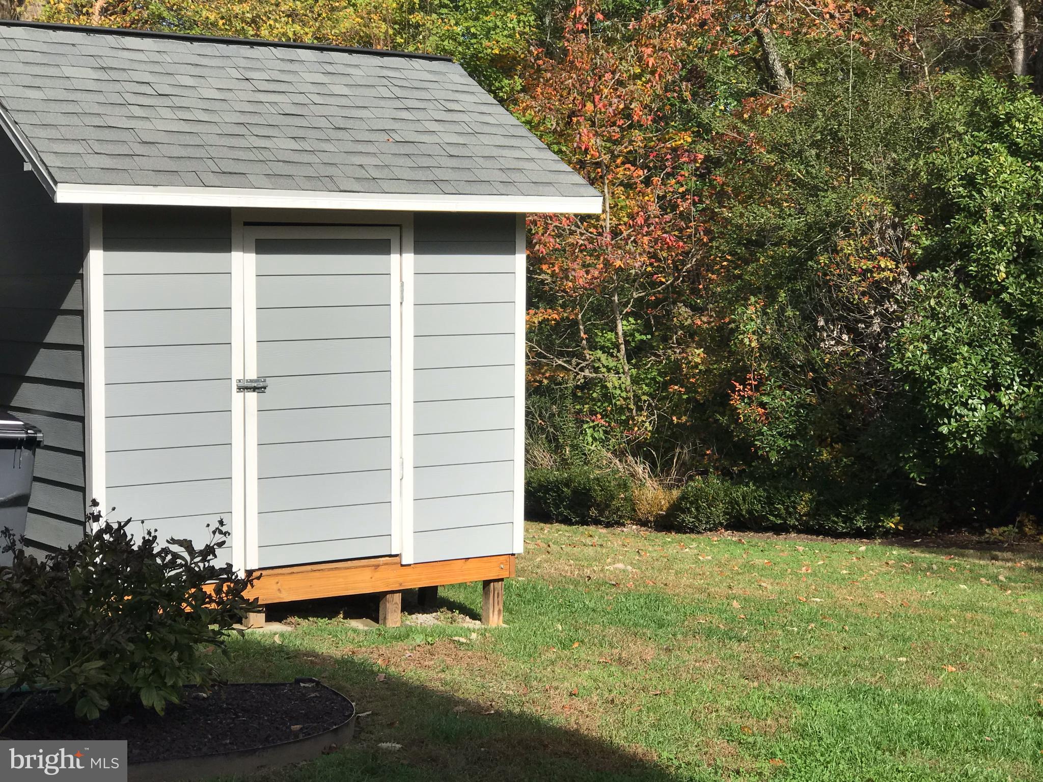 CEDAR COVE - Residential