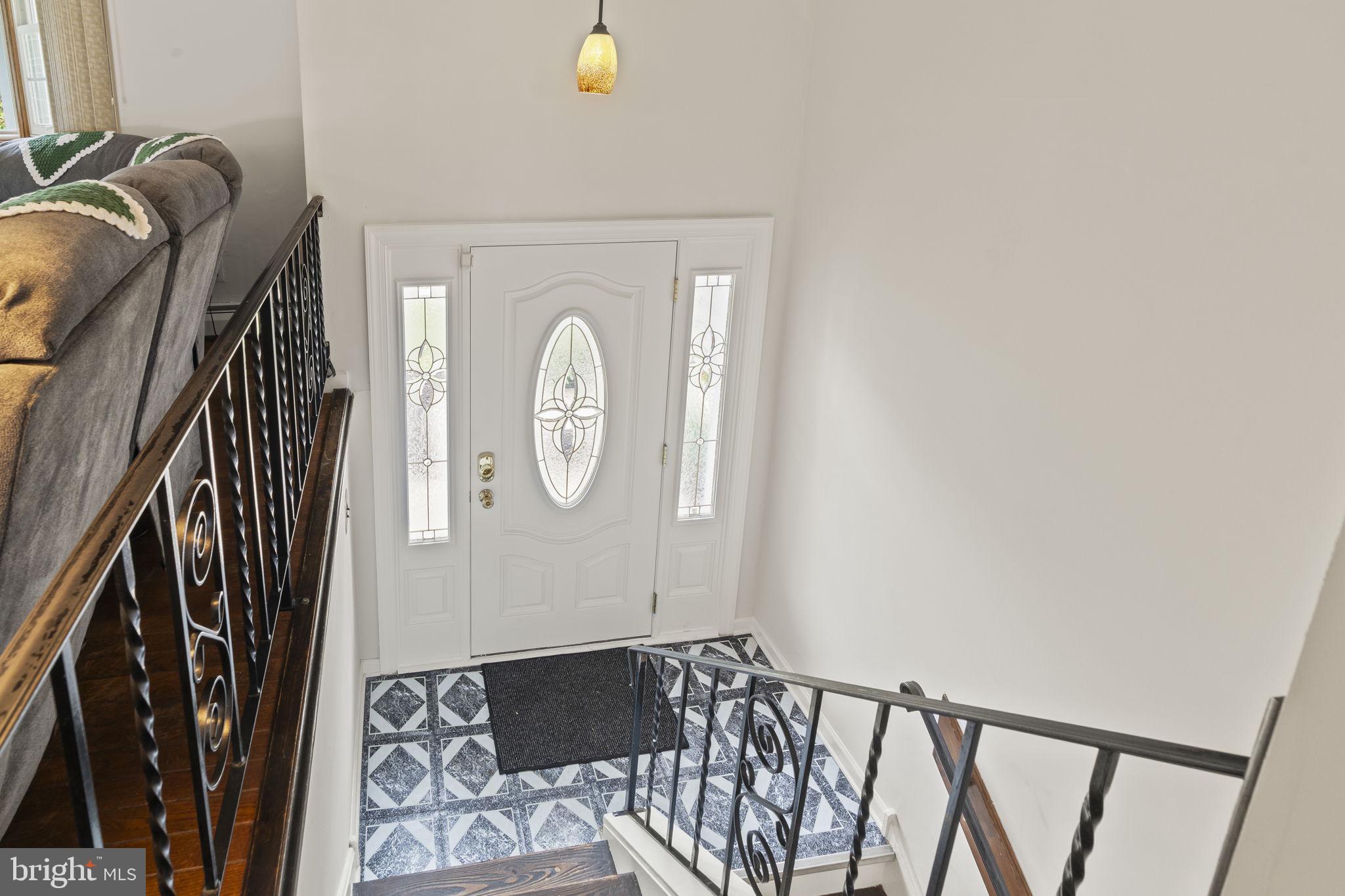 MAYFIELD - Residential