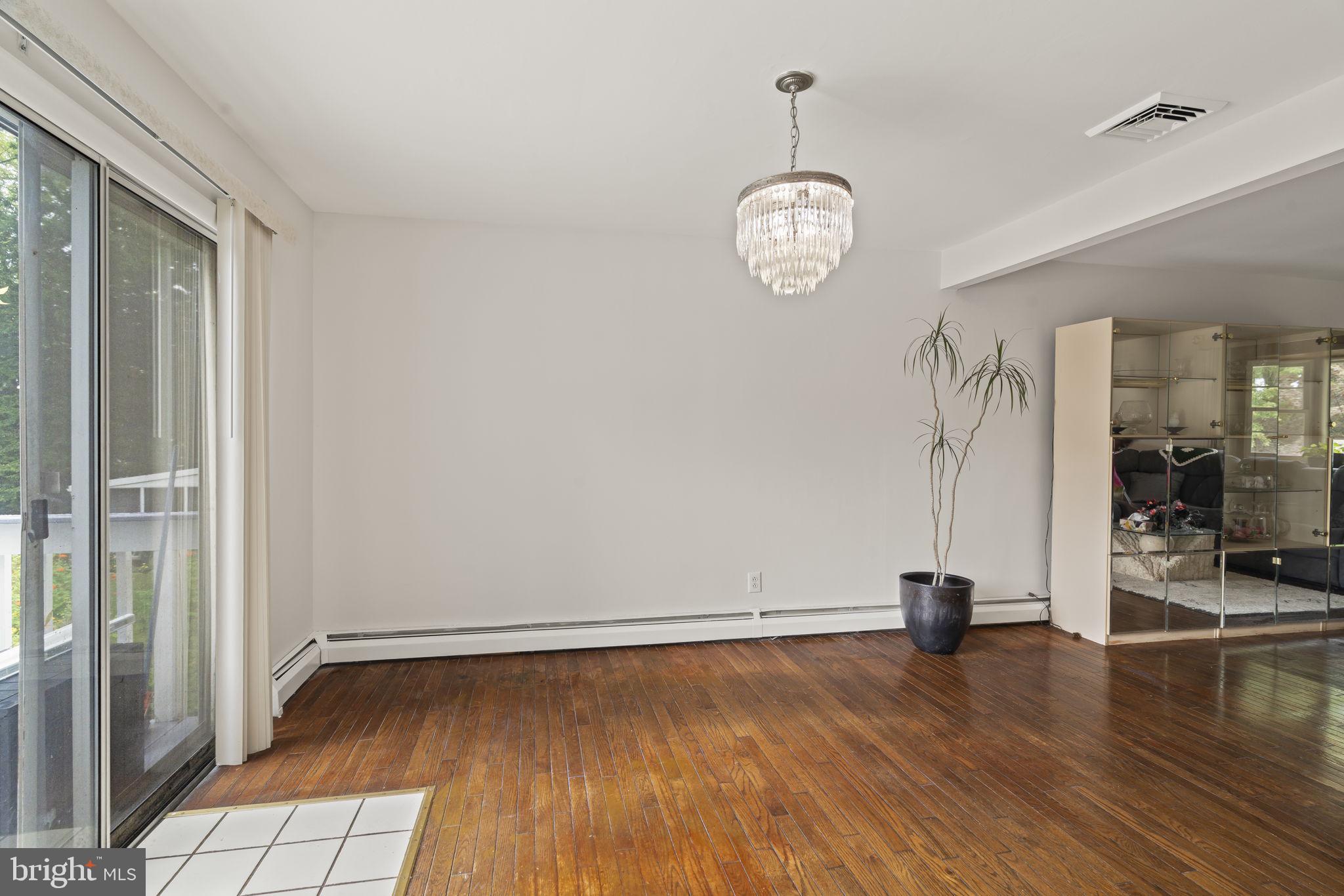 MAYFIELD - Residential