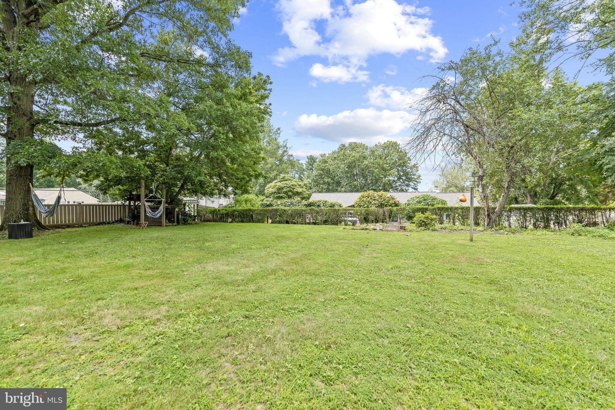 MAYFIELD - Residential