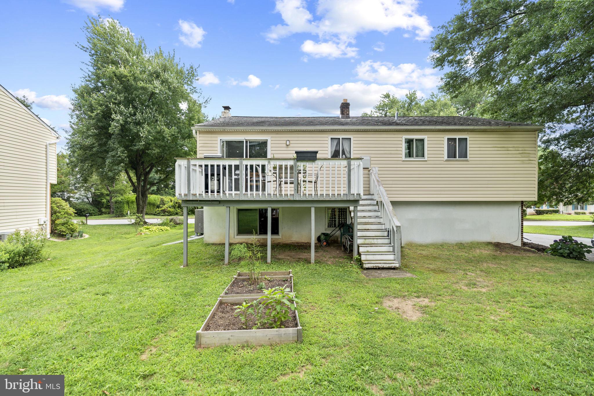 MAYFIELD - Residential