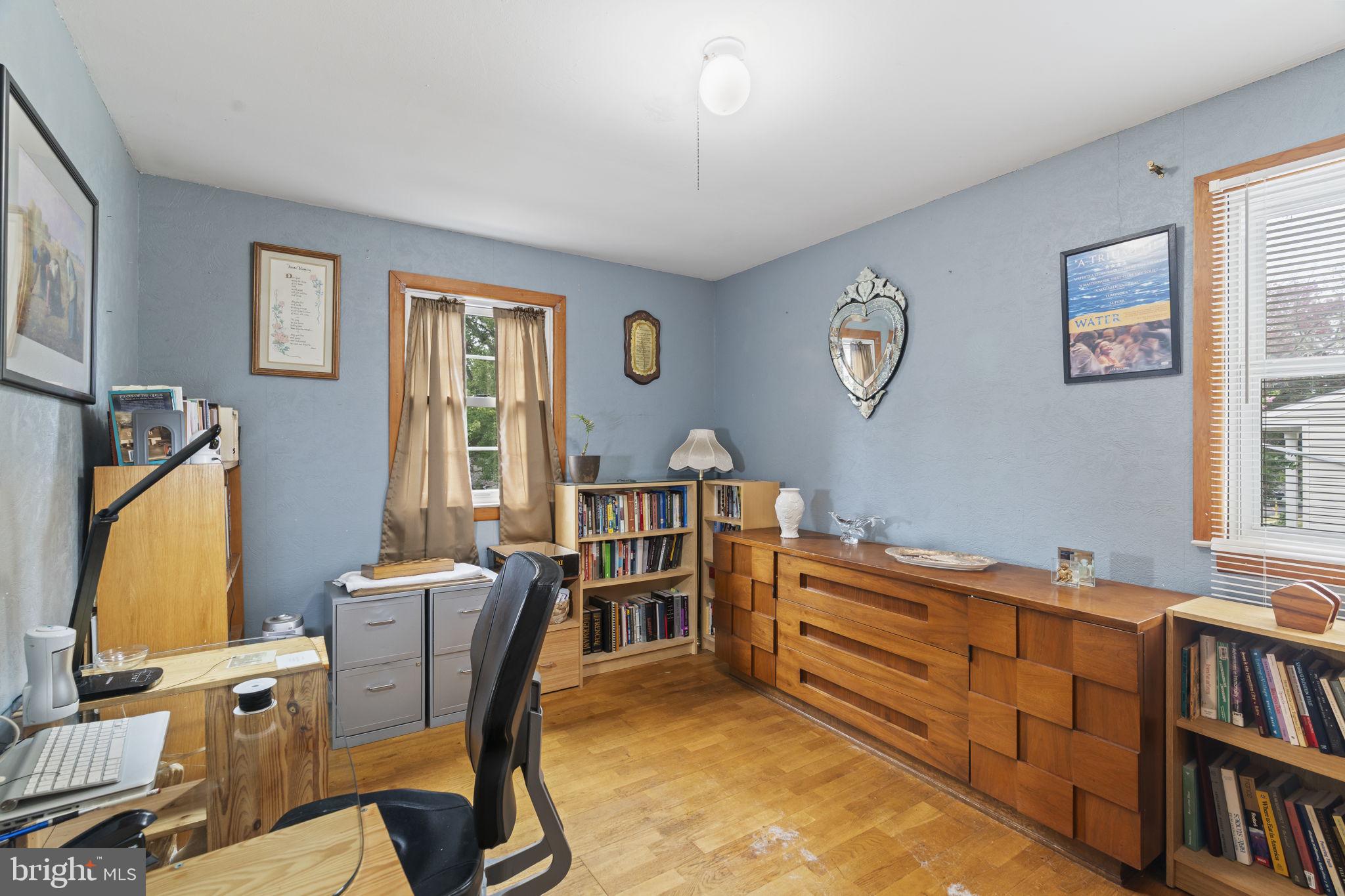 MAYFIELD - Residential