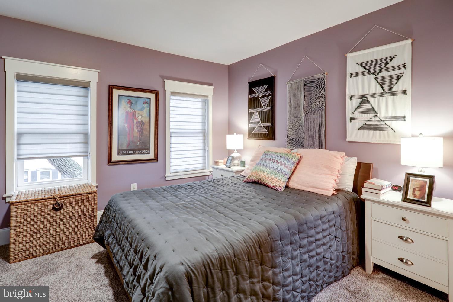 CHESTNUT HILL - Residential