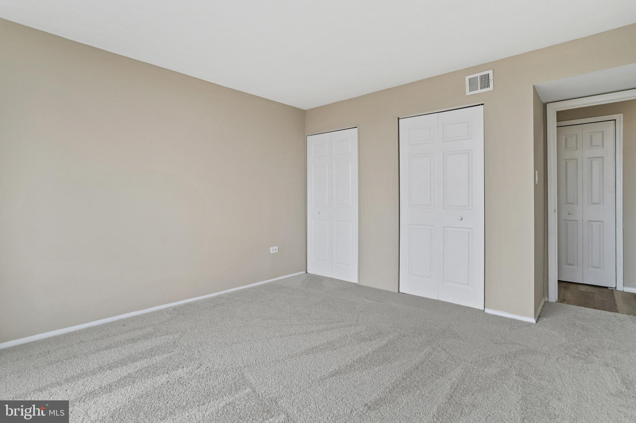 THE CARLTON - Residential