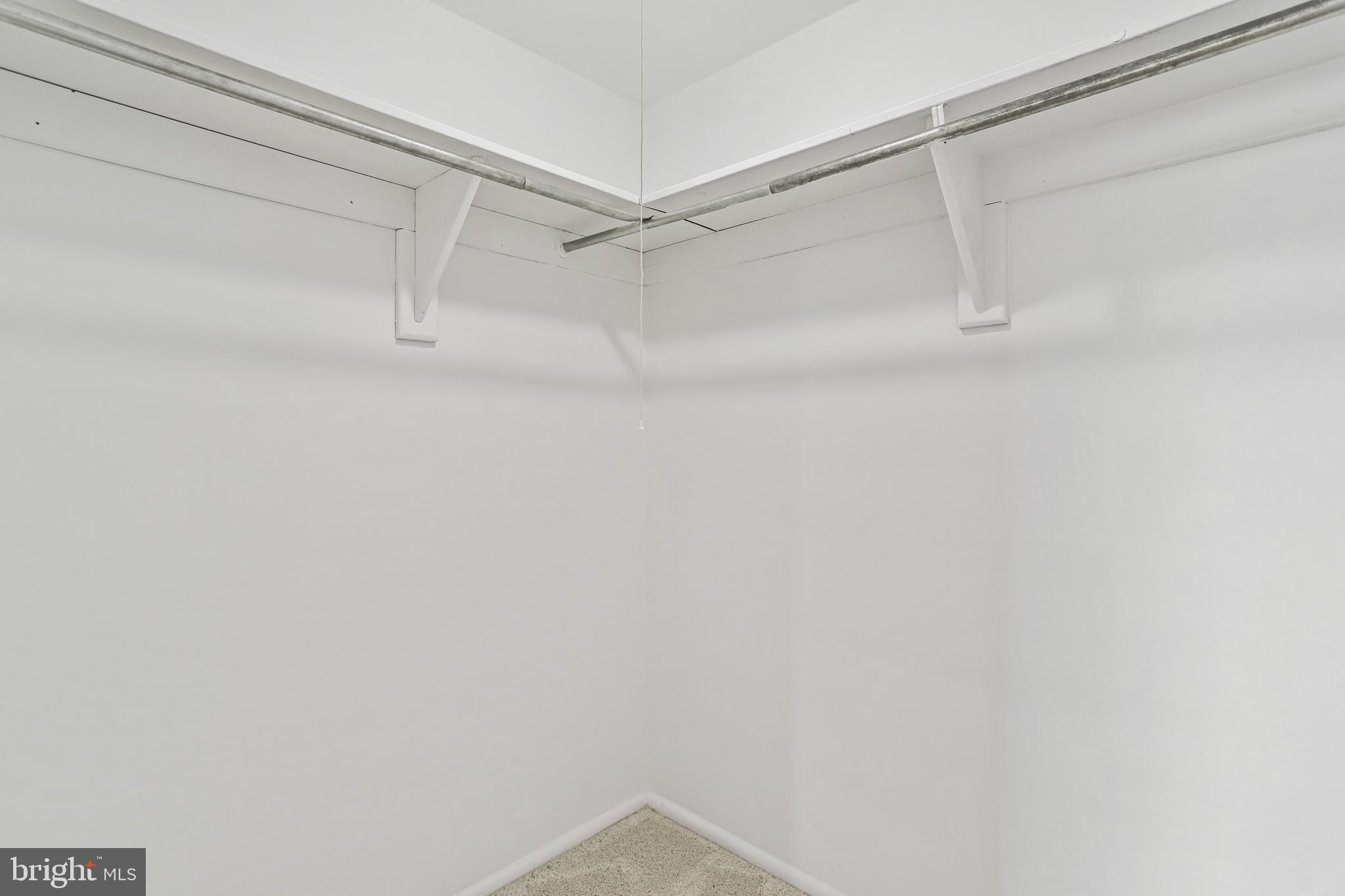 THE CARLTON - Residential