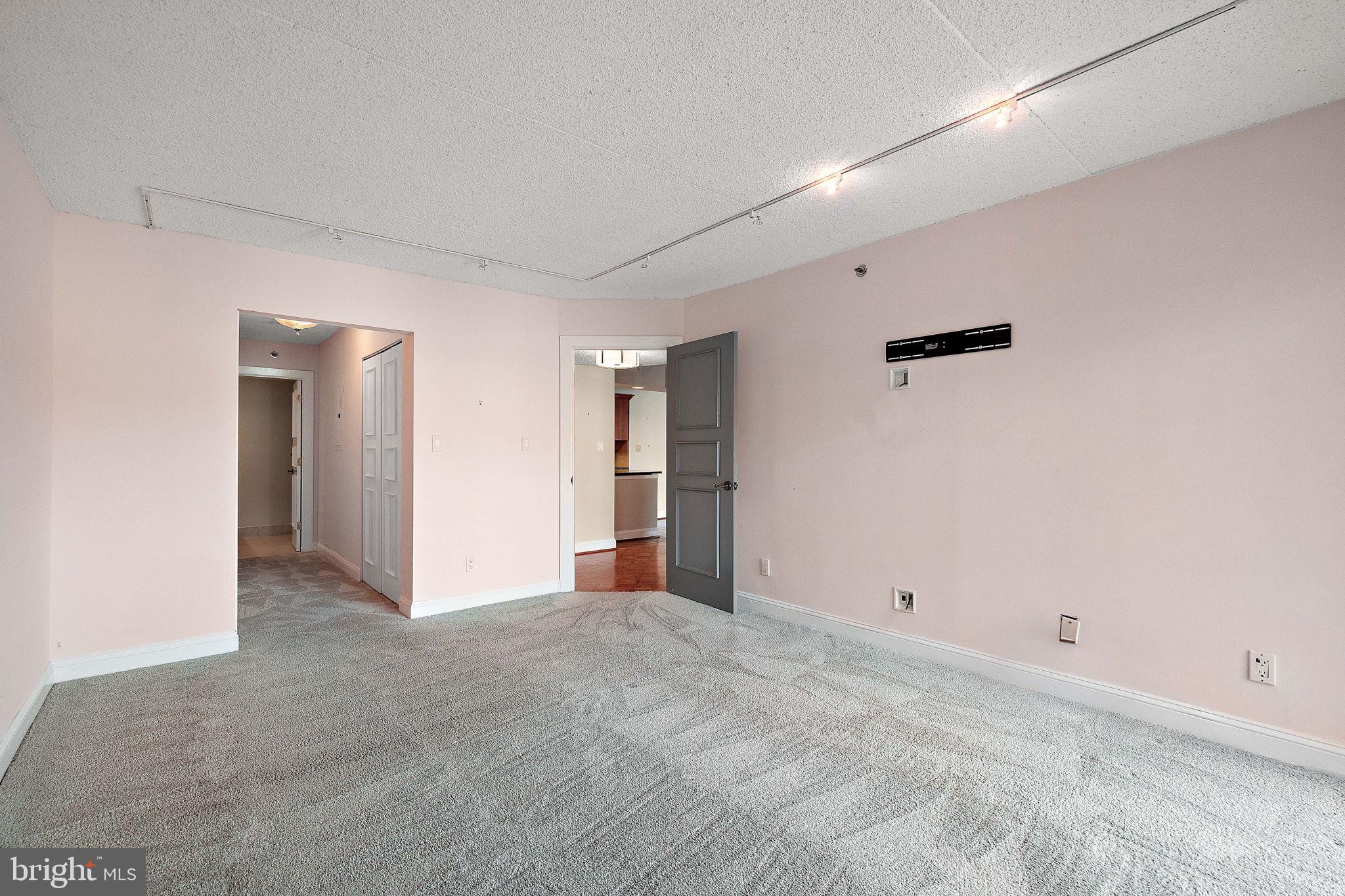 BRANDYWINE PARK - Residential