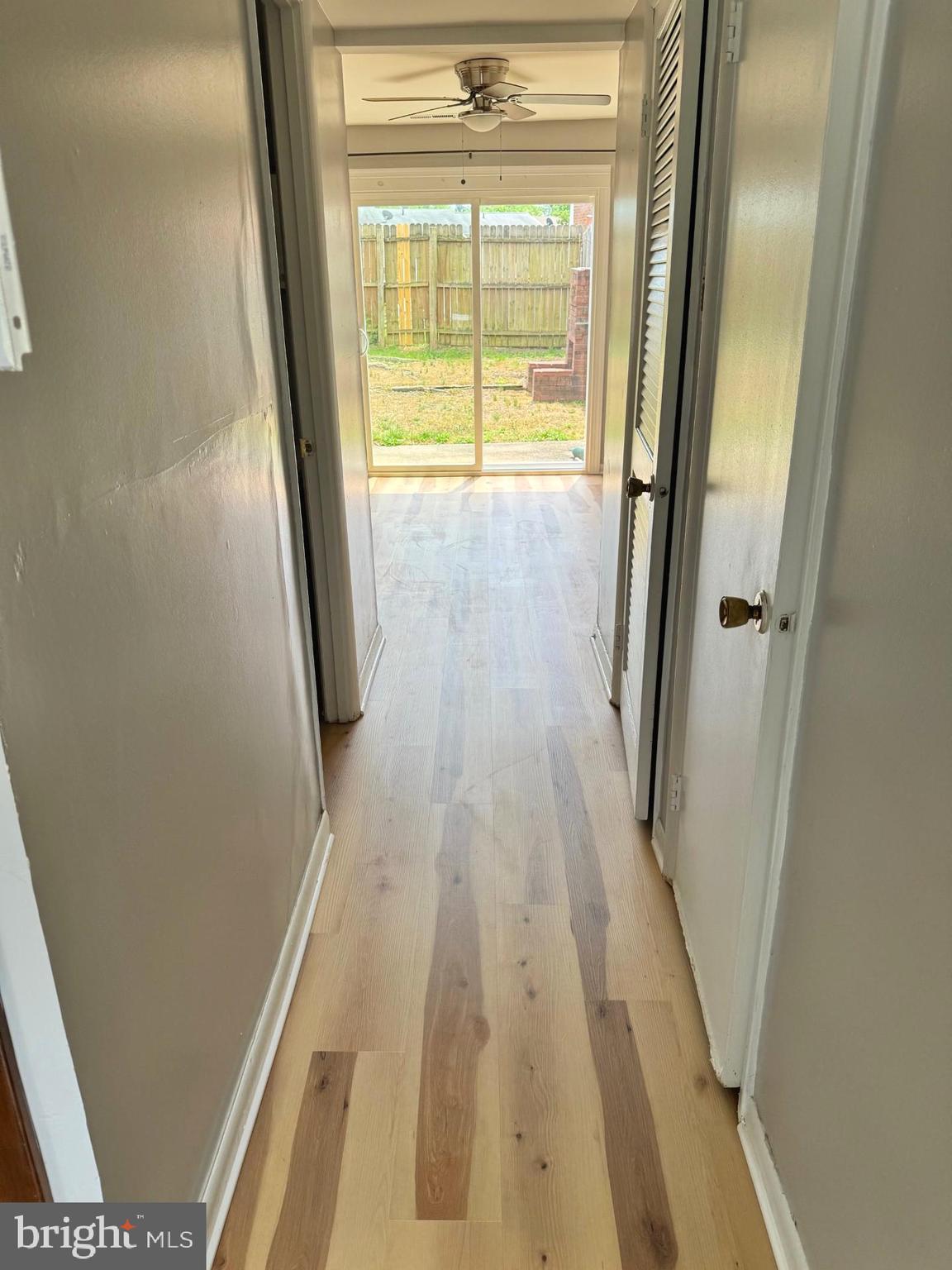 STAFFORD OAKS - Residential Lease