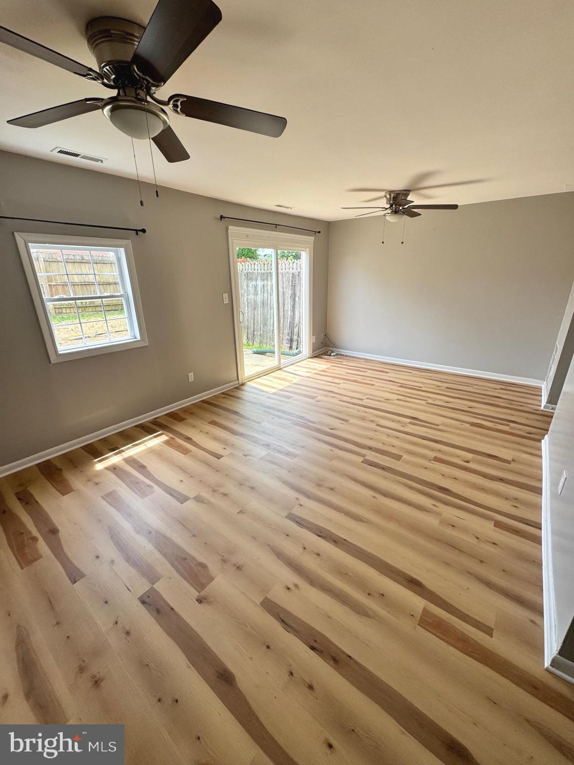 STAFFORD OAKS - Residential Lease