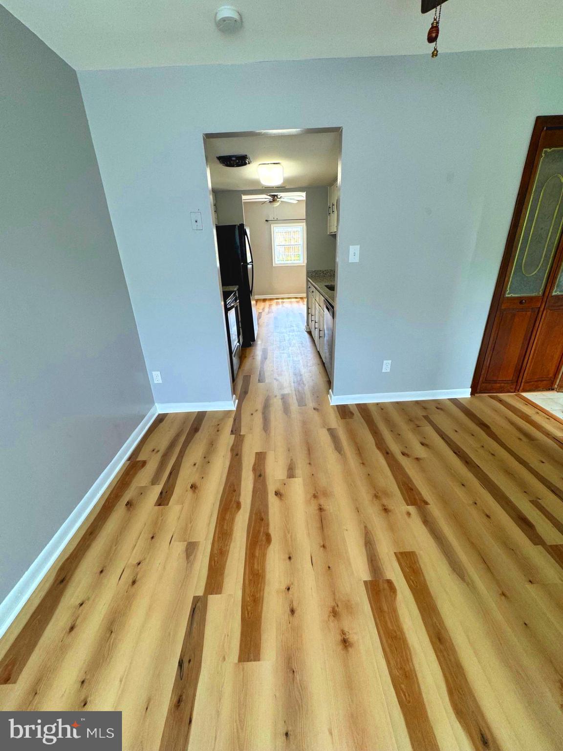 STAFFORD OAKS - Residential Lease