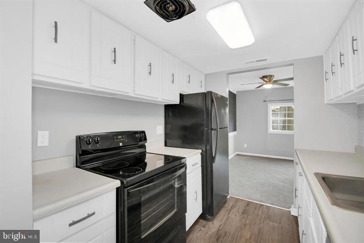 STAFFORD OAKS - Residential Lease