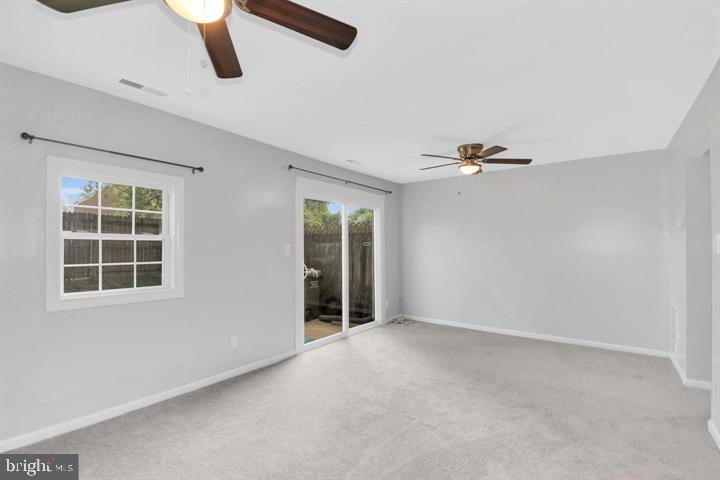 STAFFORD OAKS - Residential Lease