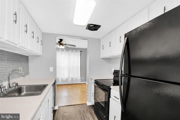 STAFFORD OAKS - Residential Lease