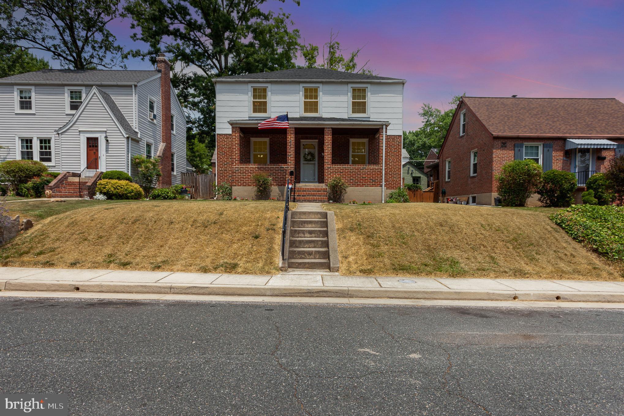 FULLERTON - Residential