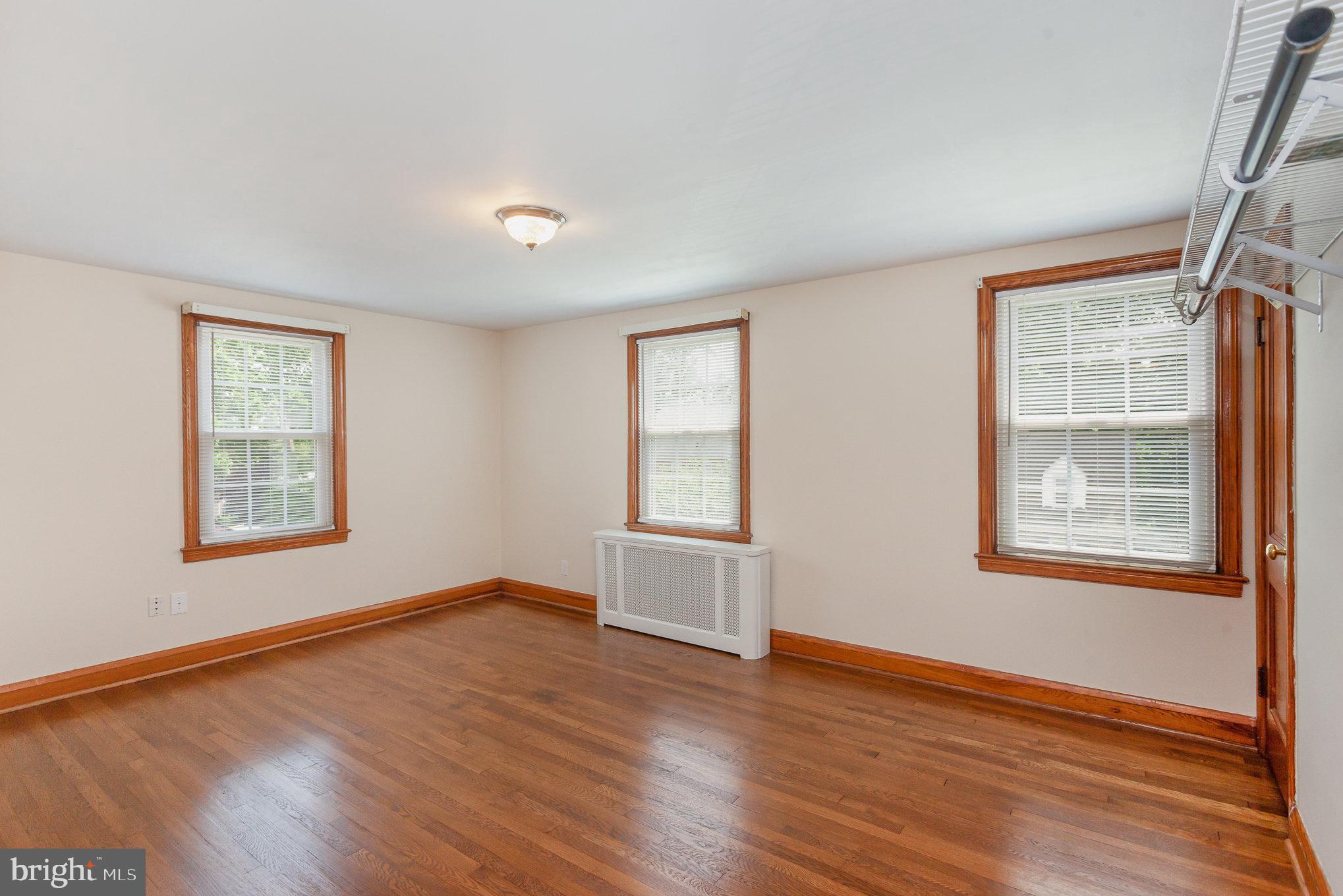 FULLERTON - Residential