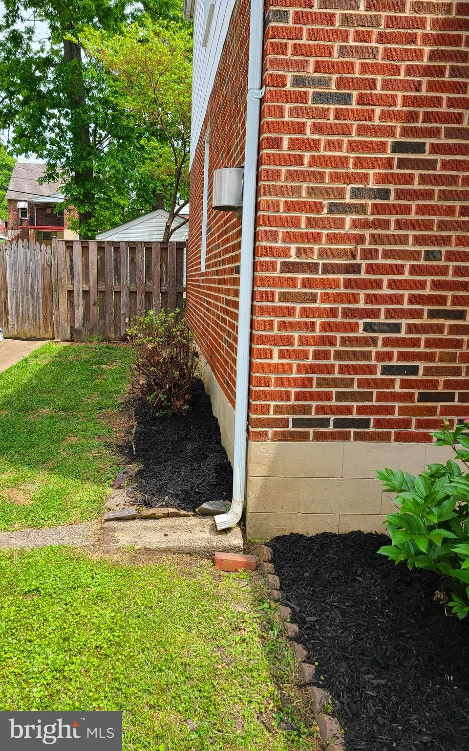 FULLERTON - Residential