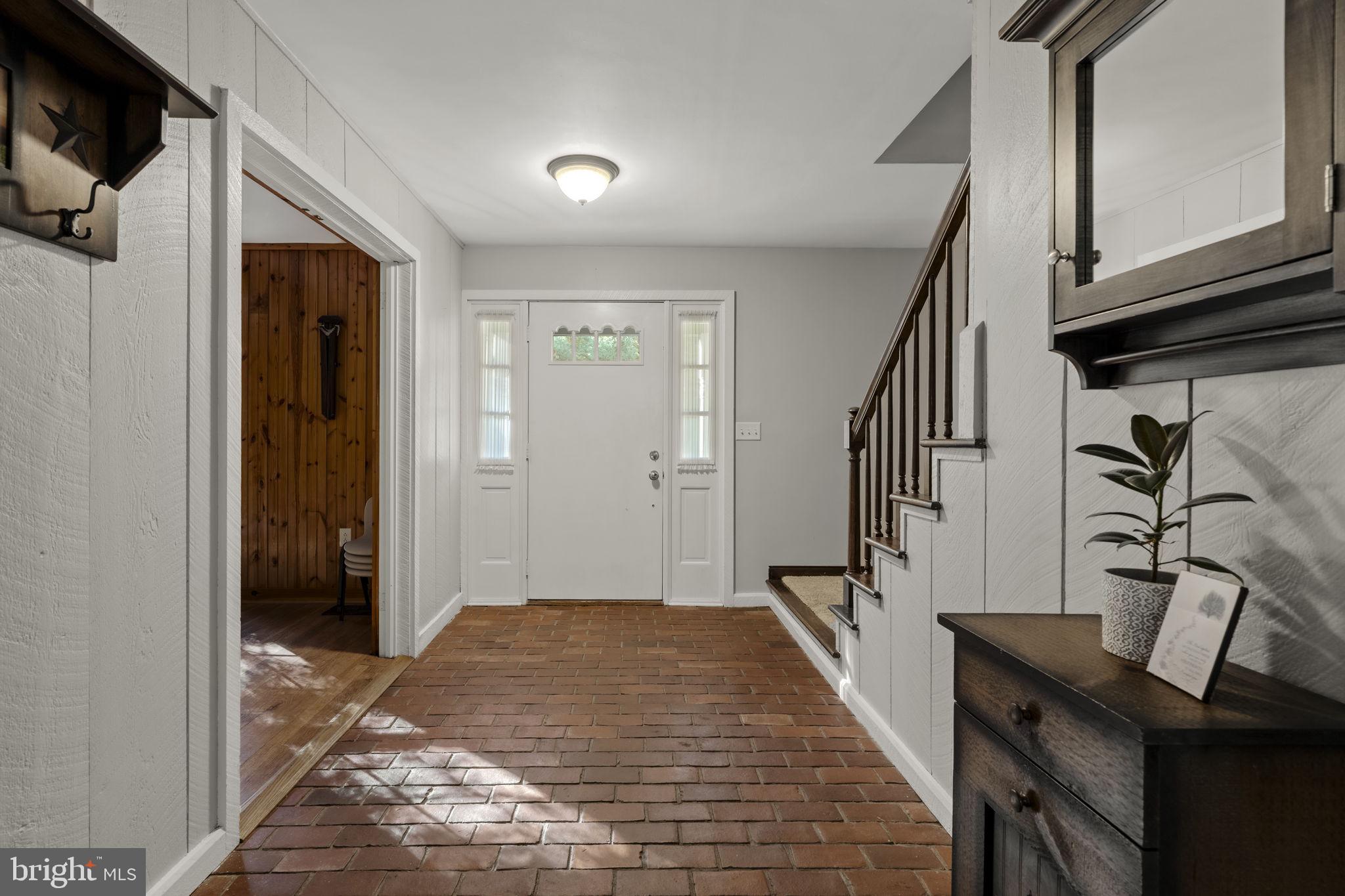 540 HORSESHOE TRAIL ROAD