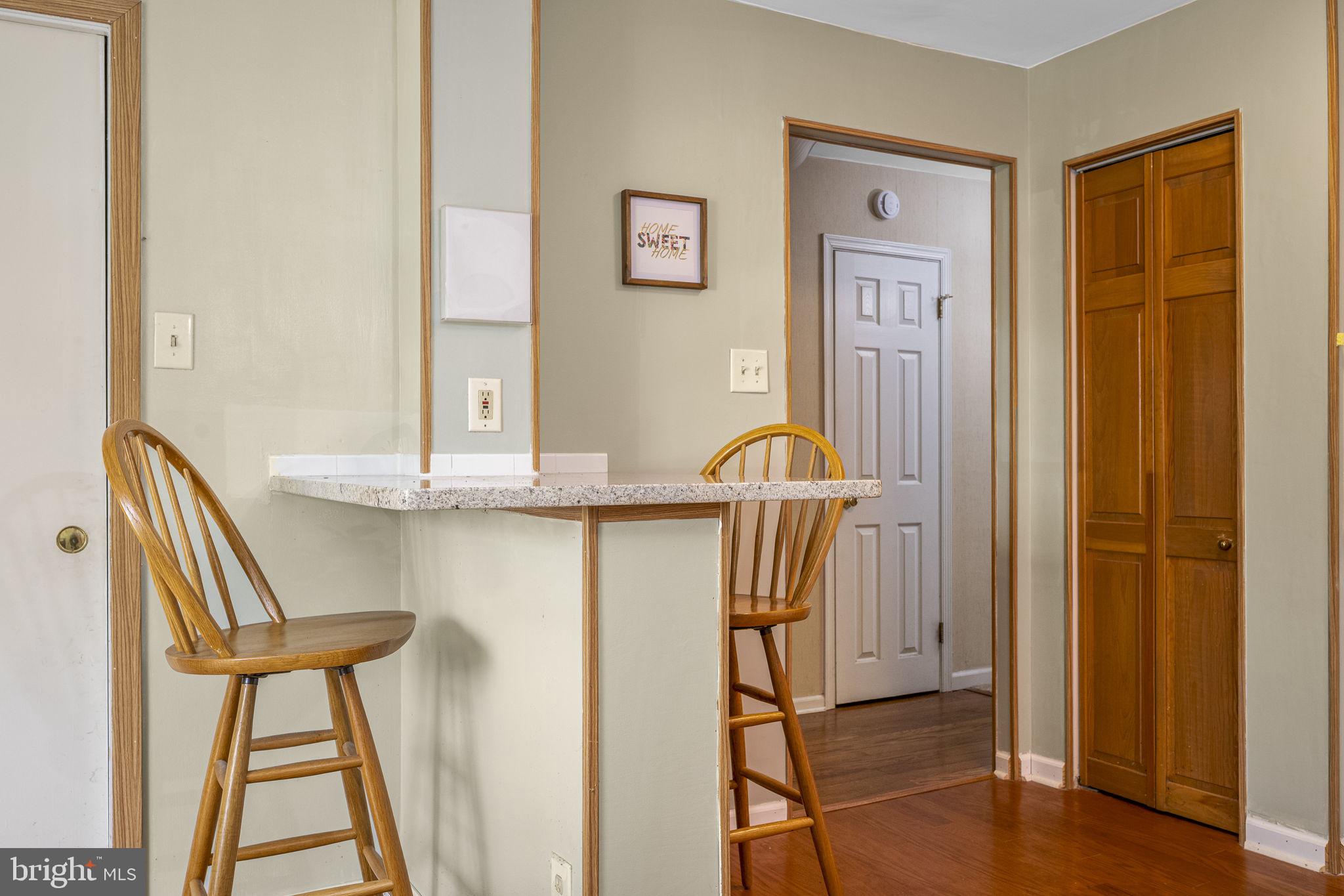 RHONDDA - Residential Lease