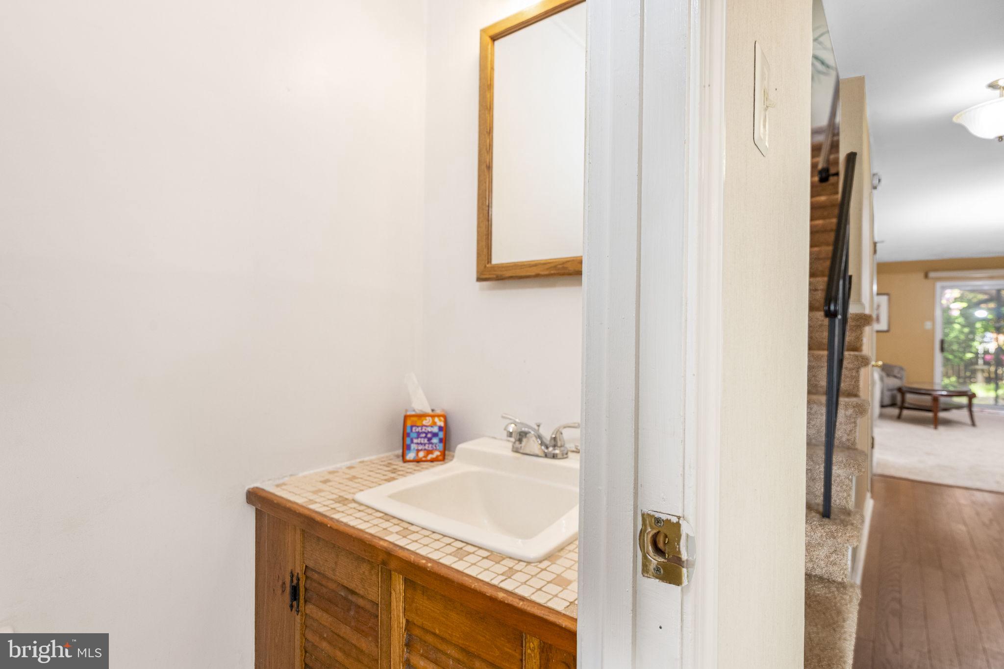 RHONDDA - Residential Lease