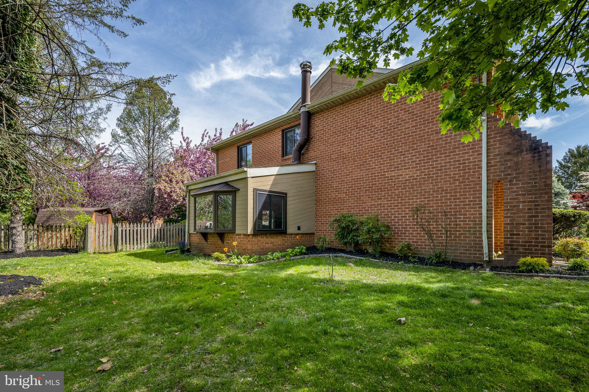 RHONDDA - Residential Lease