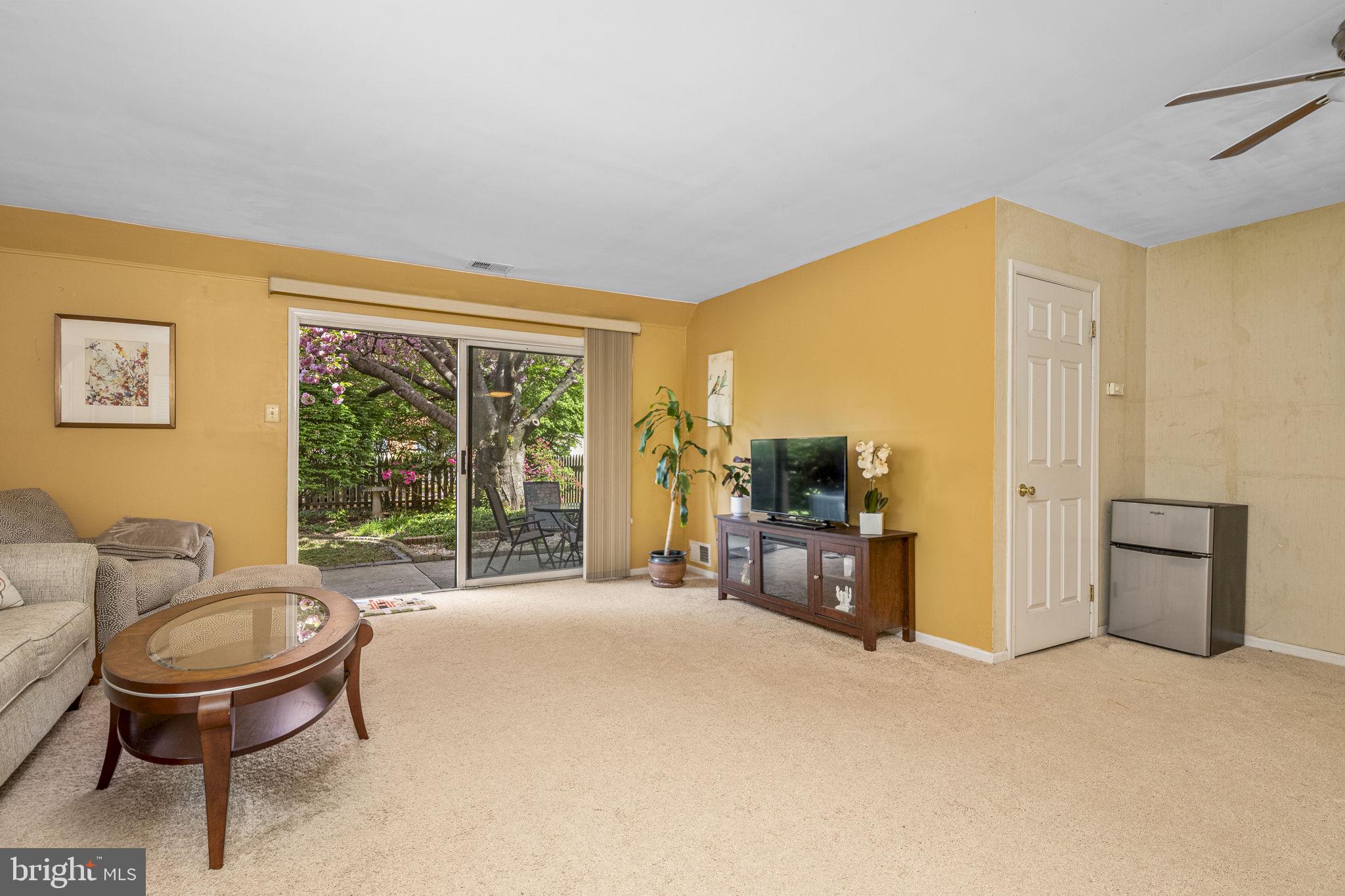 RHONDDA - Residential Lease