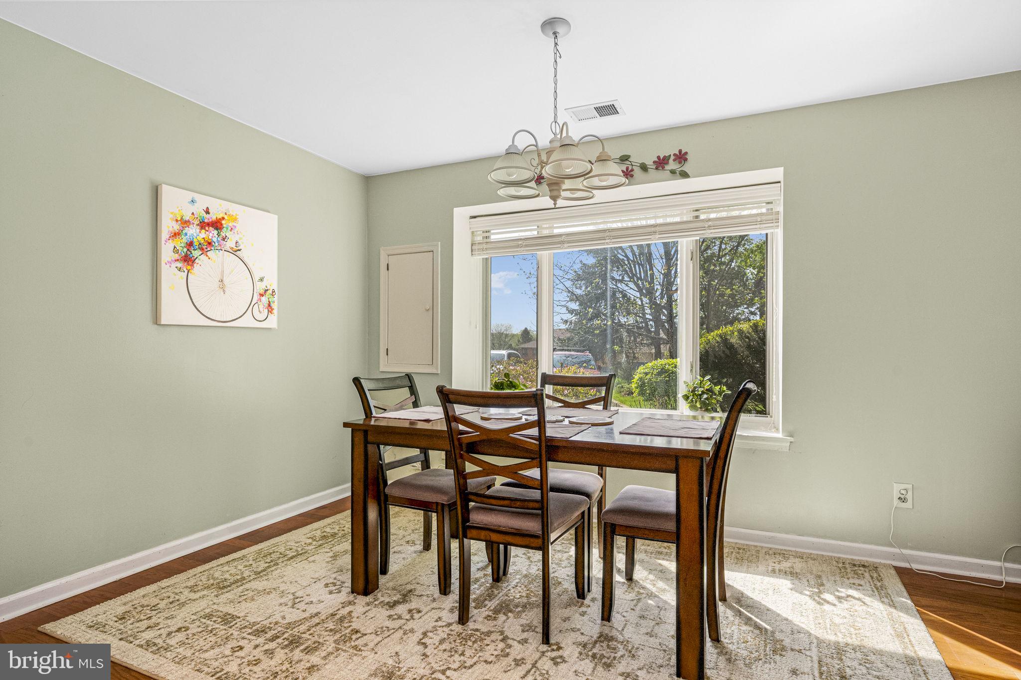 RHONDDA - Residential Lease