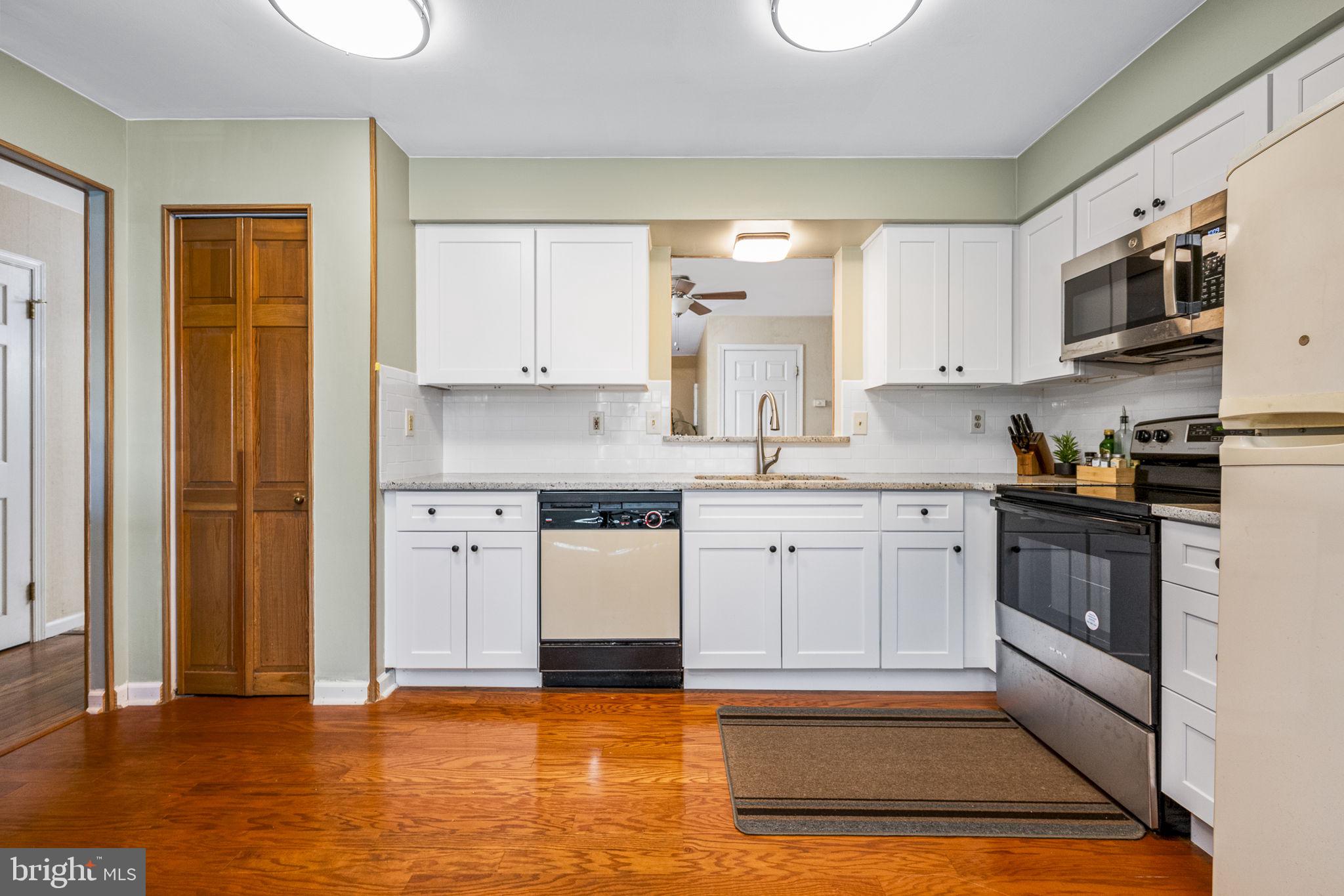 RHONDDA - Residential Lease