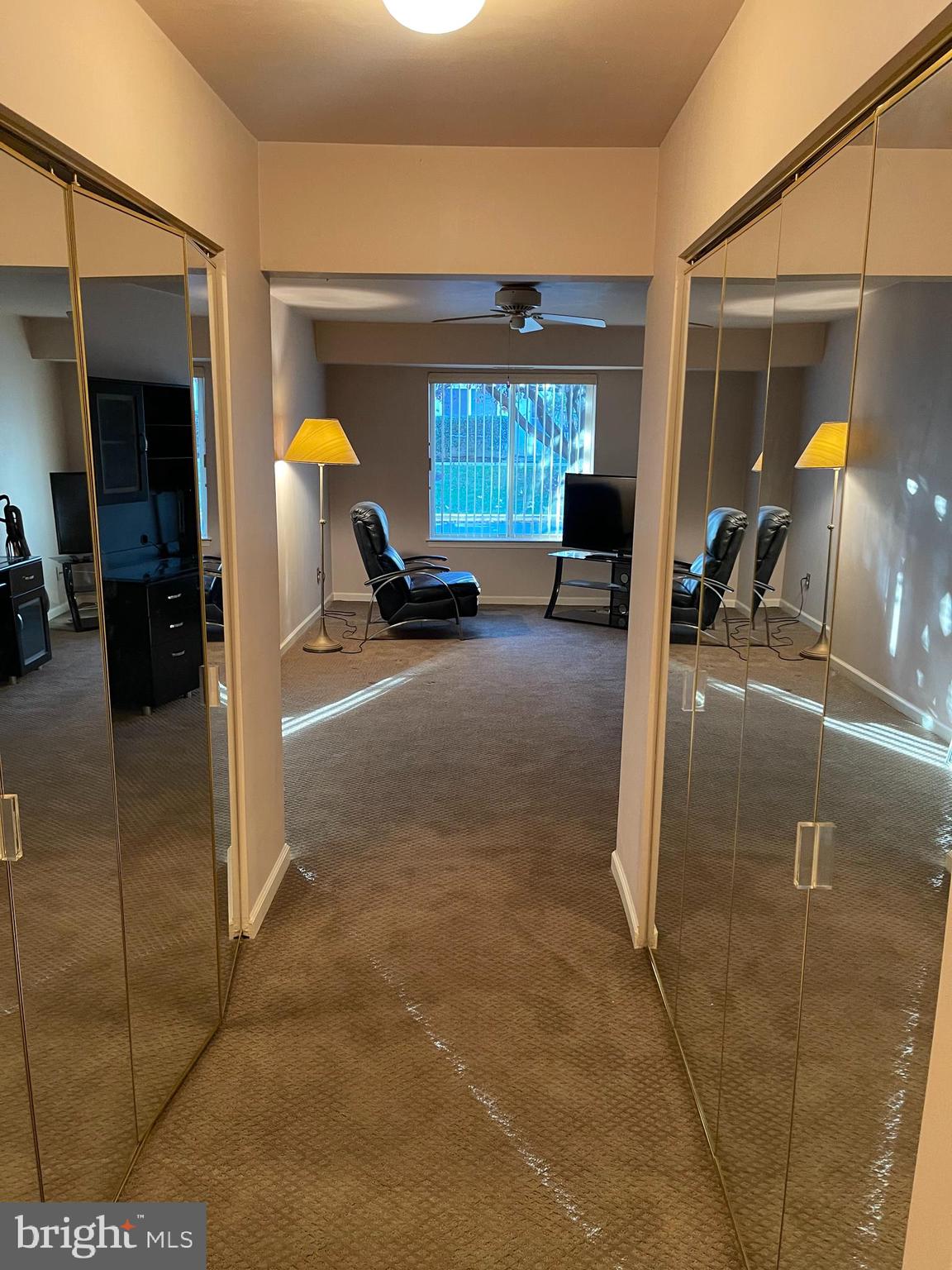 FOUNTAIN POINTE - Residential