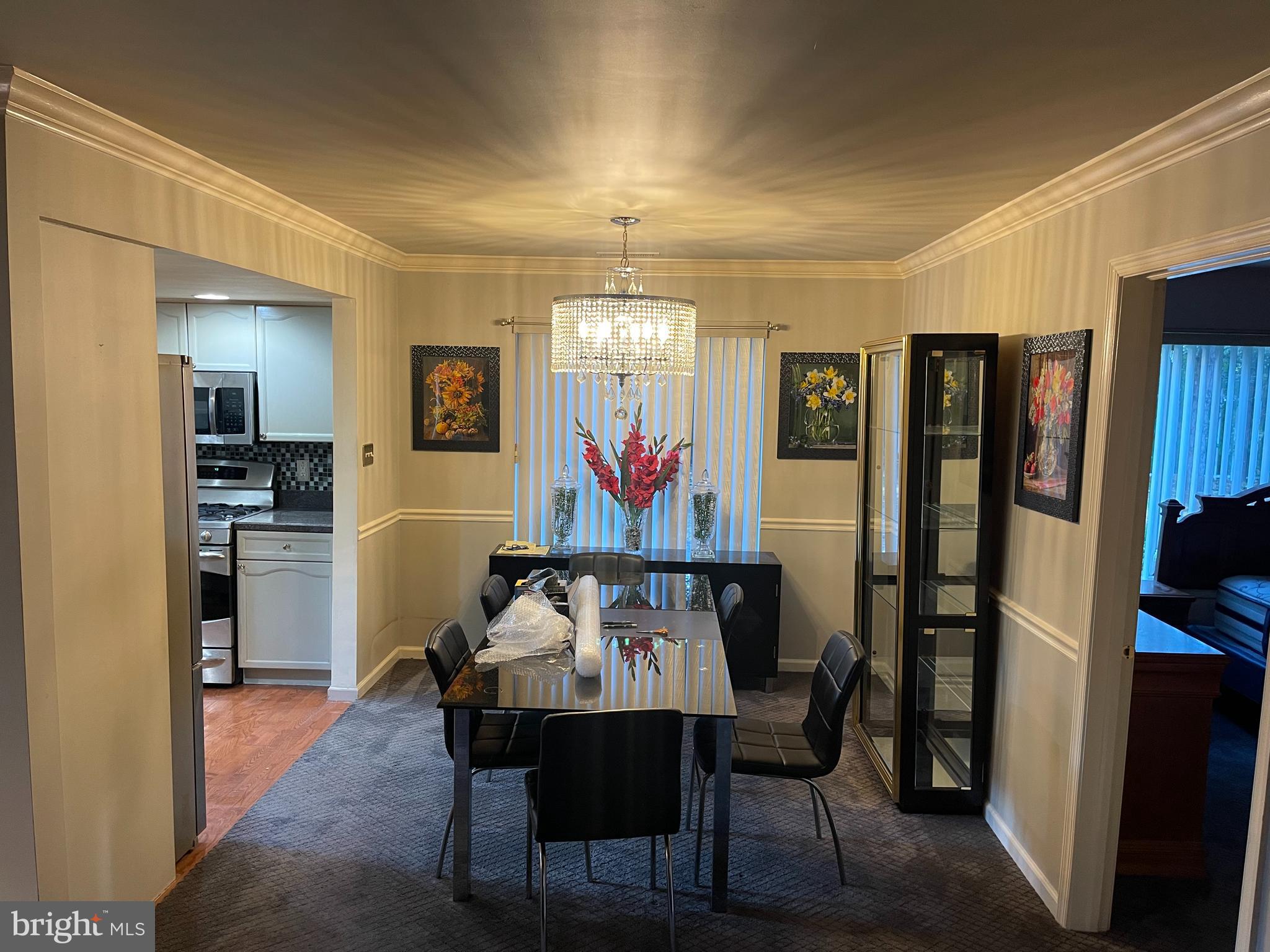 FOUNTAIN POINTE - Residential