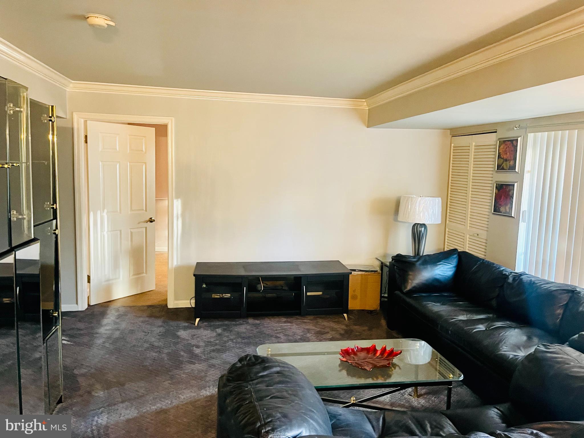 FOUNTAIN POINTE - Residential