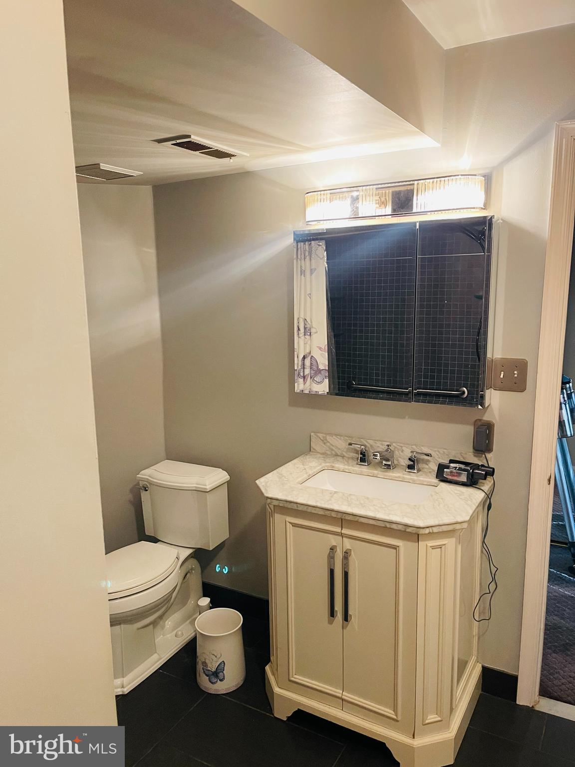 FOUNTAIN POINTE - Residential