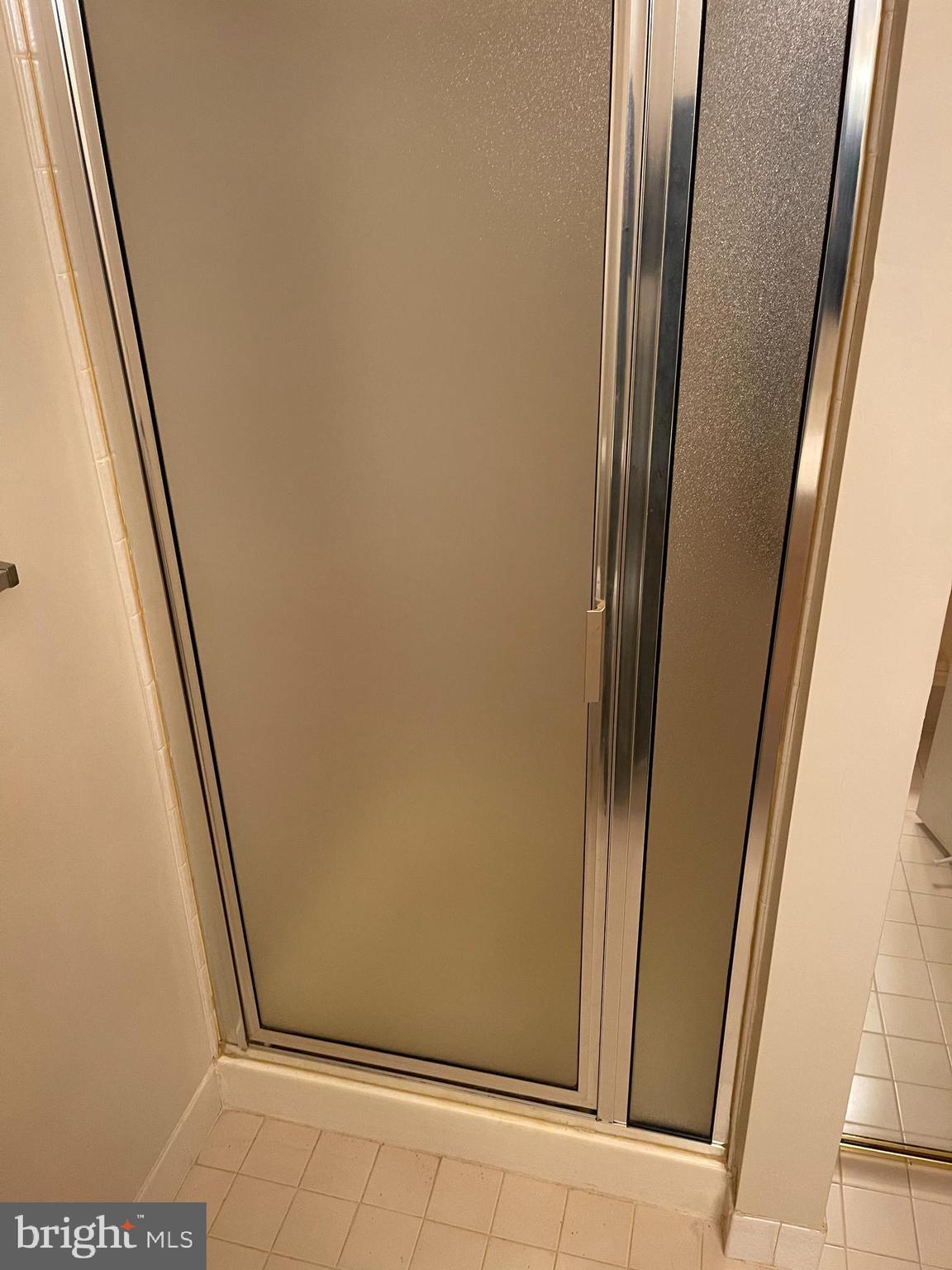 FOUNTAIN POINTE - Residential