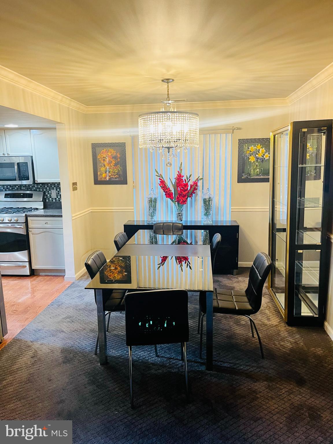 FOUNTAIN POINTE - Residential
