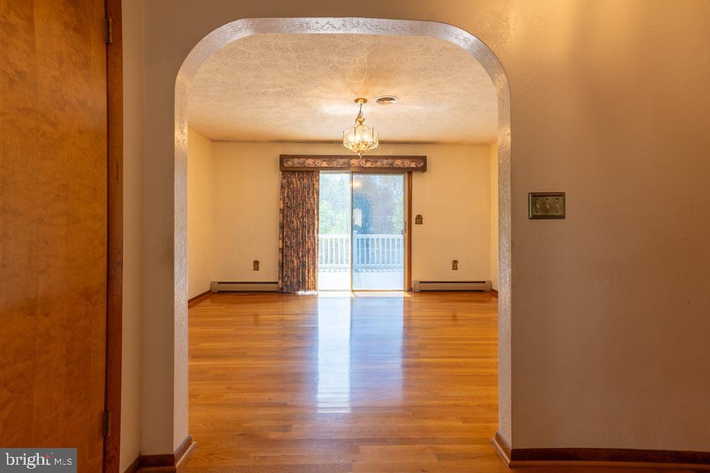 FOREST HILLS - Residential