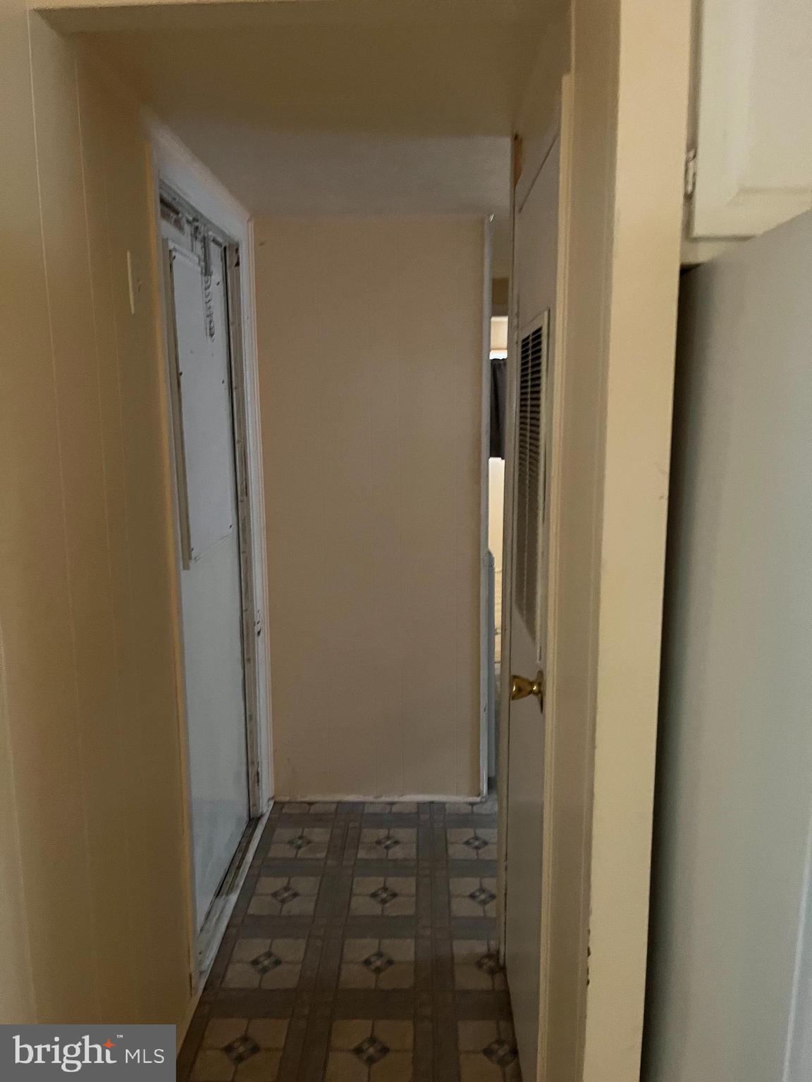 HILLANDALE HOMES - Residential