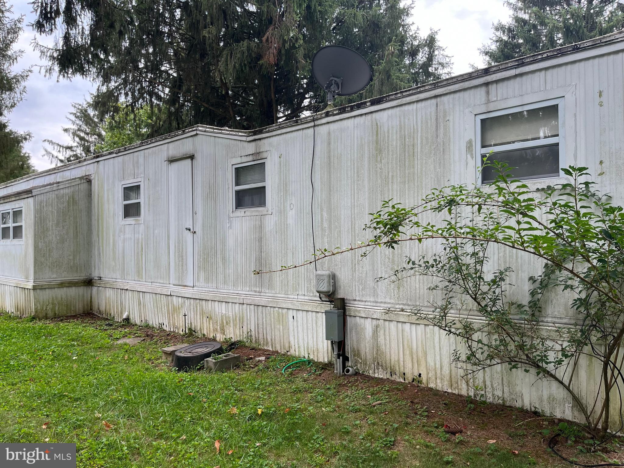 HILLANDALE HOMES - Residential