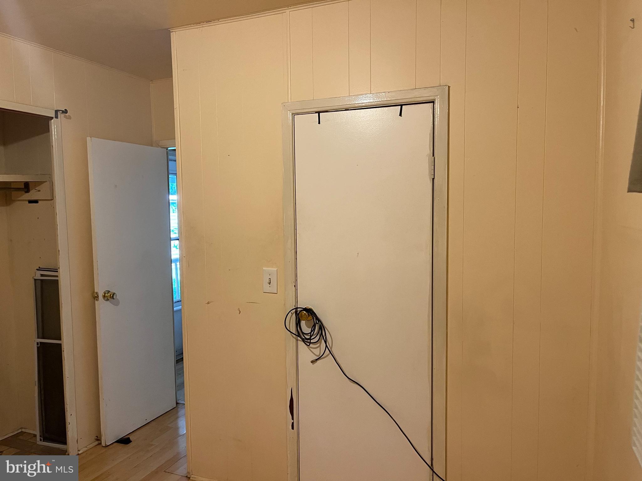 HILLANDALE HOMES - Residential