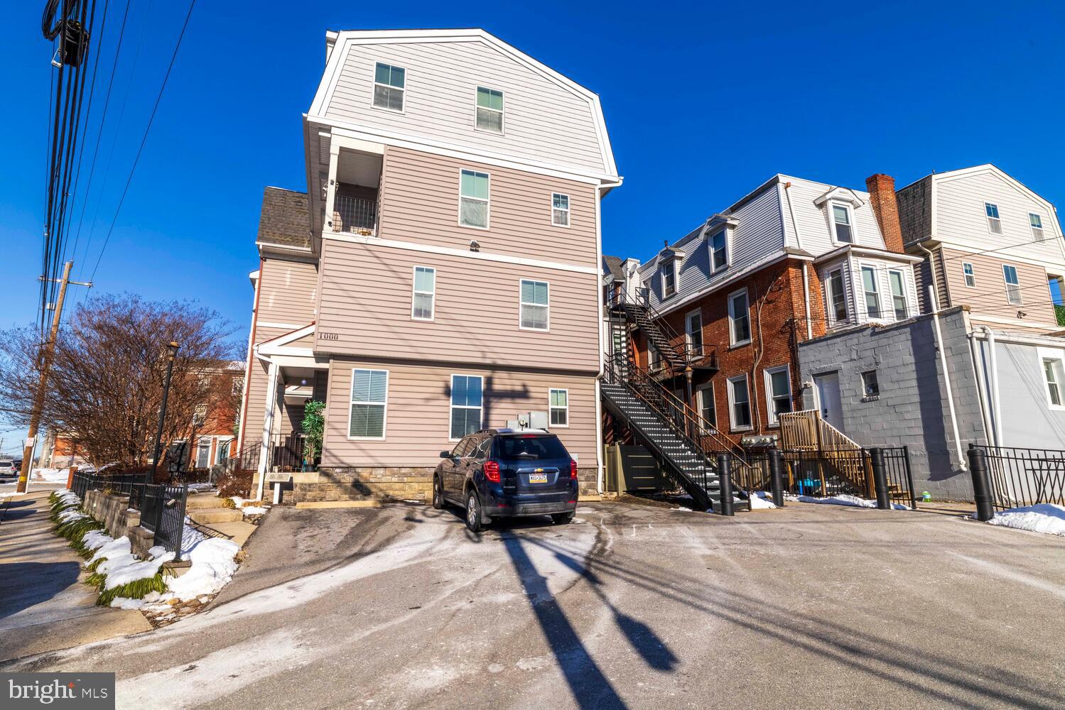 ARBOR HEIGHTS - Residential