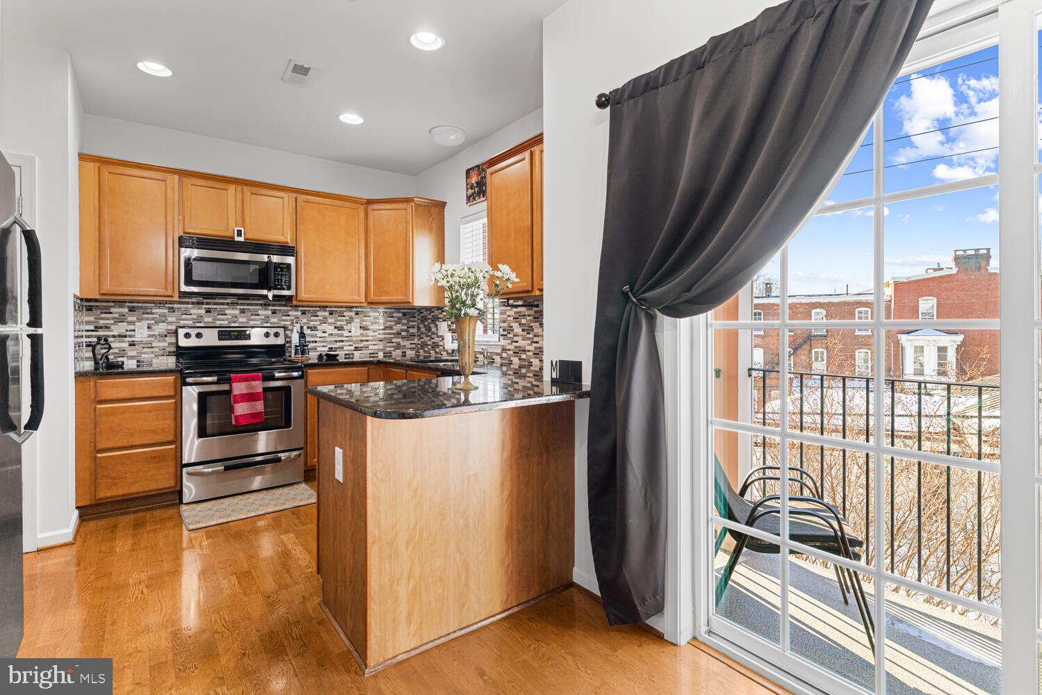 ARBOR HEIGHTS - Residential