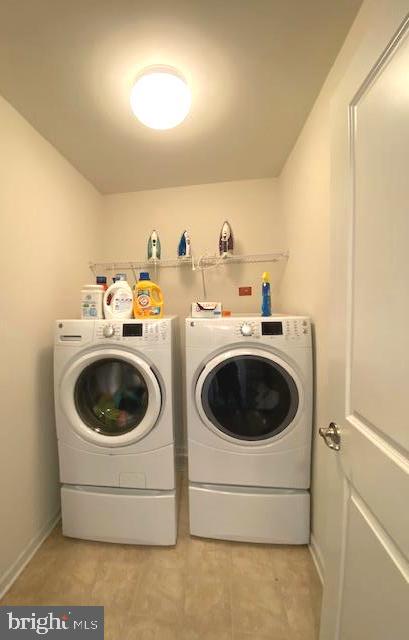 POTOMAC SHORES - Residential Lease