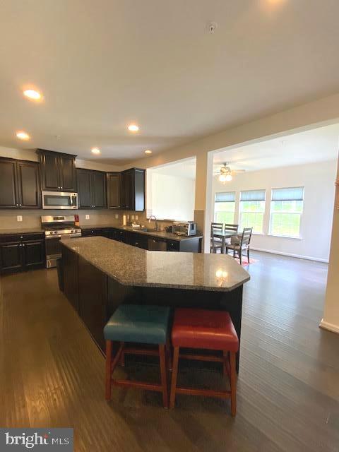 POTOMAC SHORES - Residential Lease