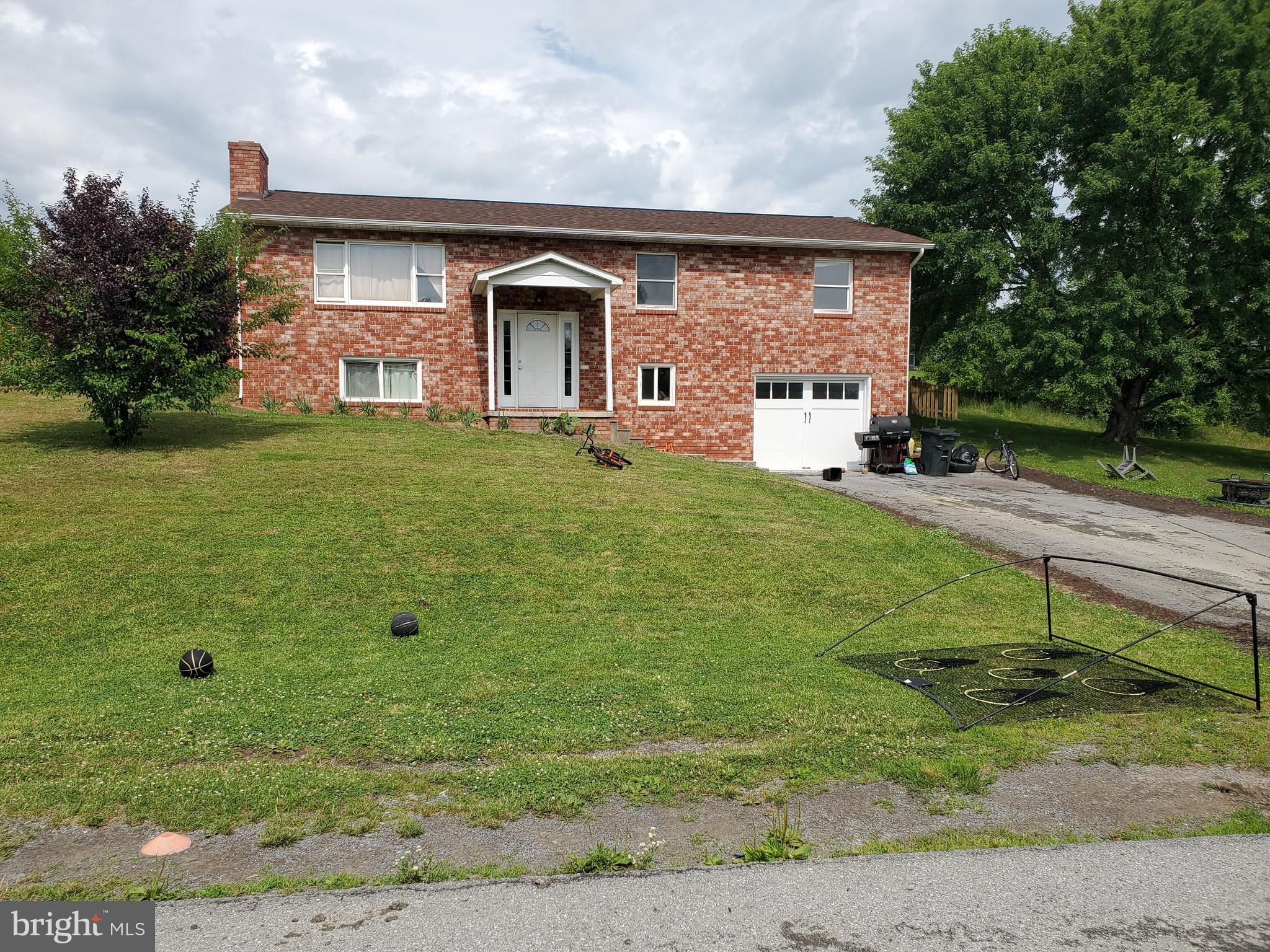 MOUNTAIN VIEW - Residential