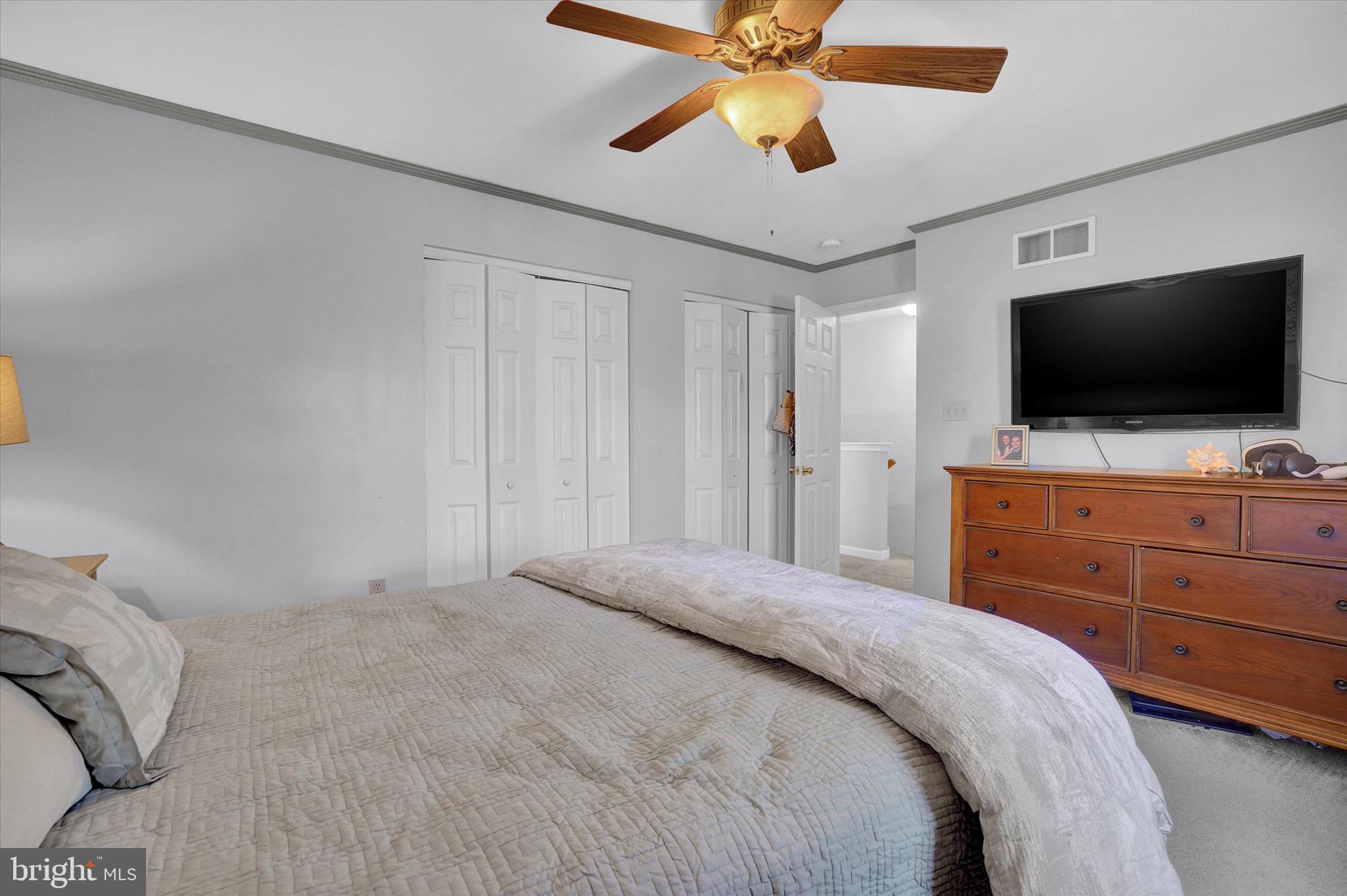 LONG POND - Residential