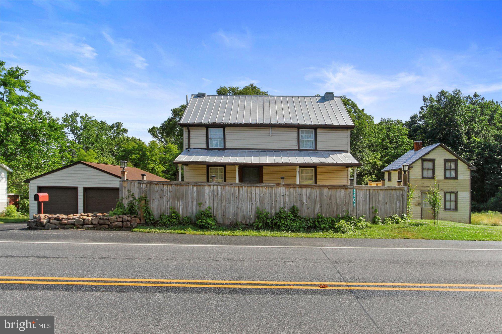 LITTLESTOWN - Residential