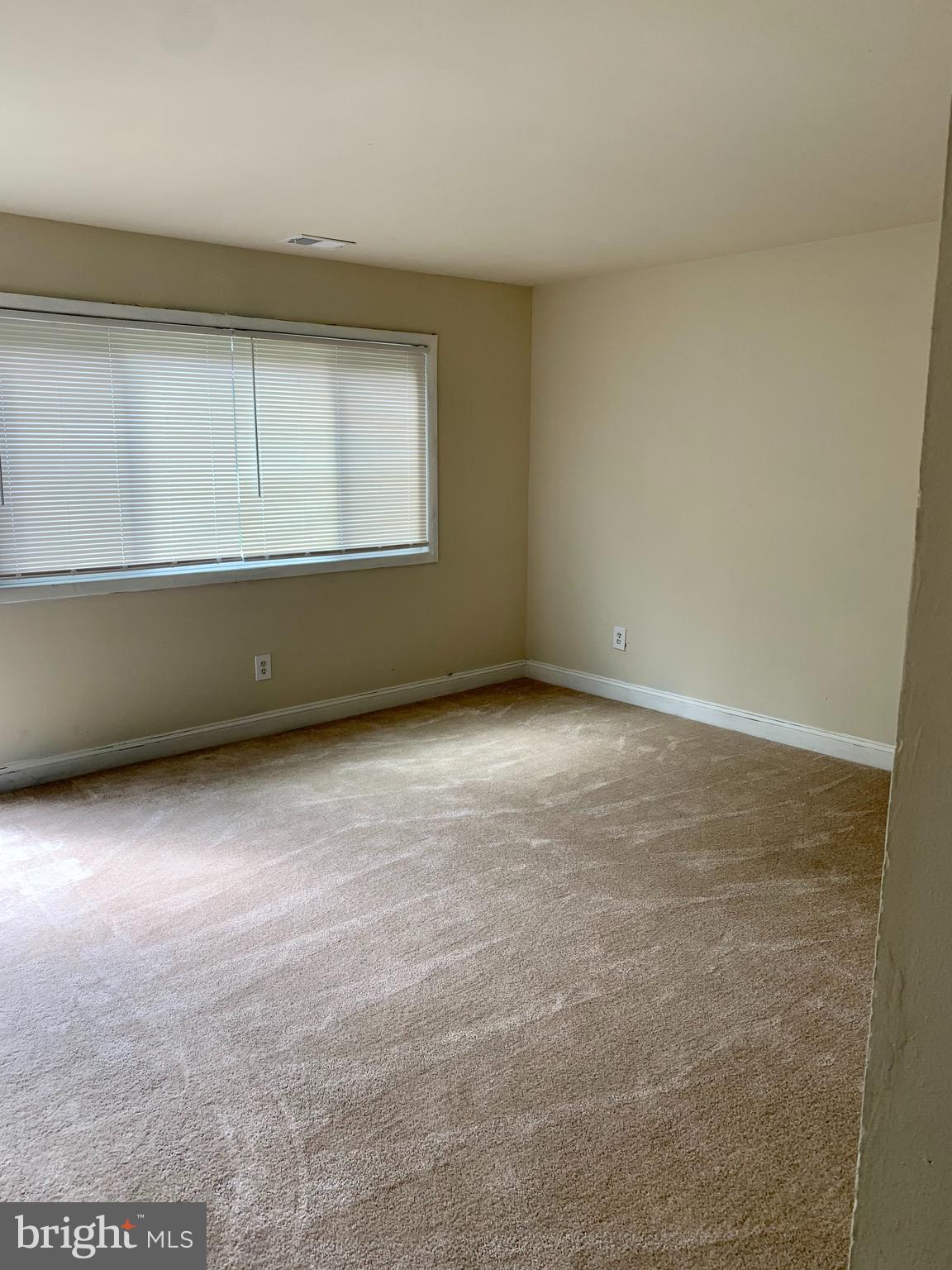 TURNQUIST - Residential Lease