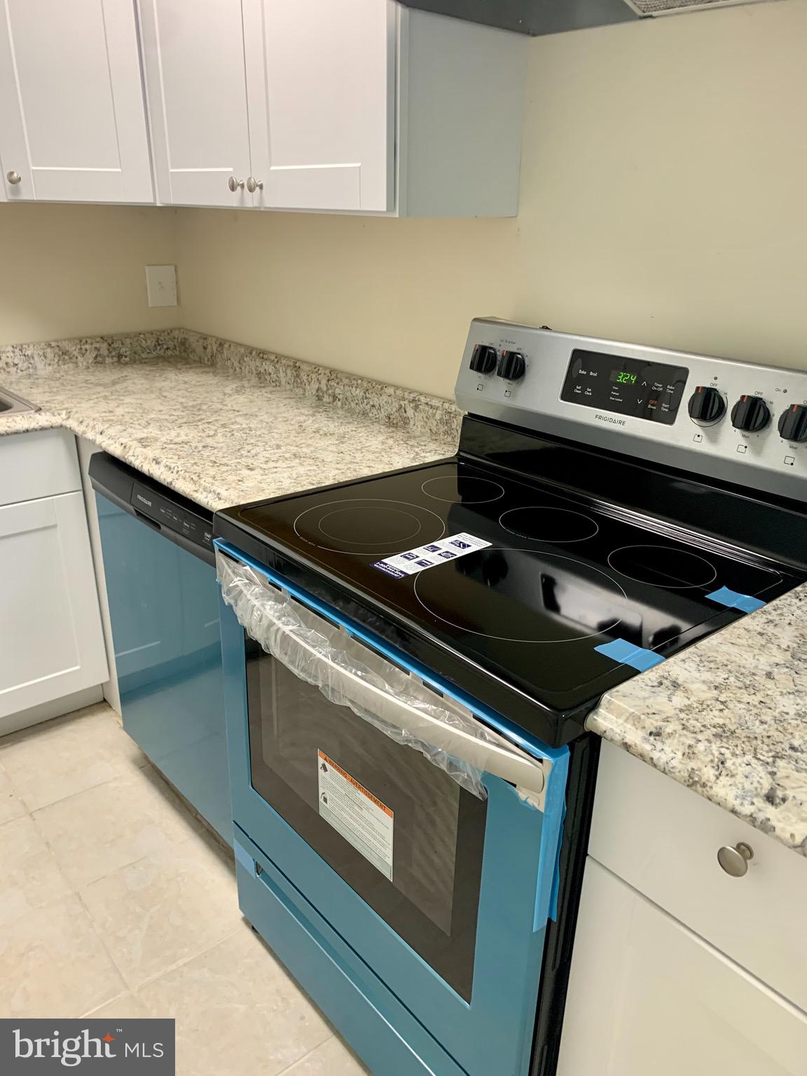 TURNQUIST - Residential Lease