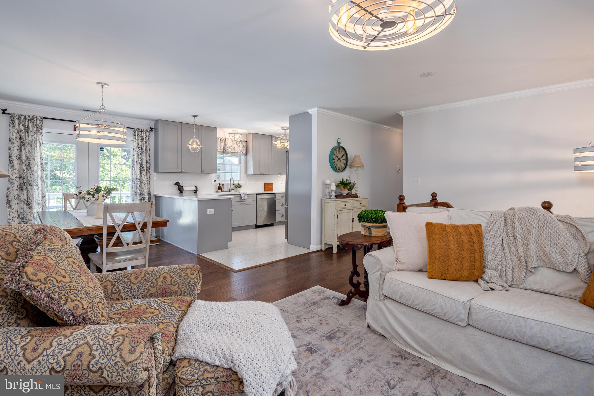 964 SAINT MARGARETS DRIVE
