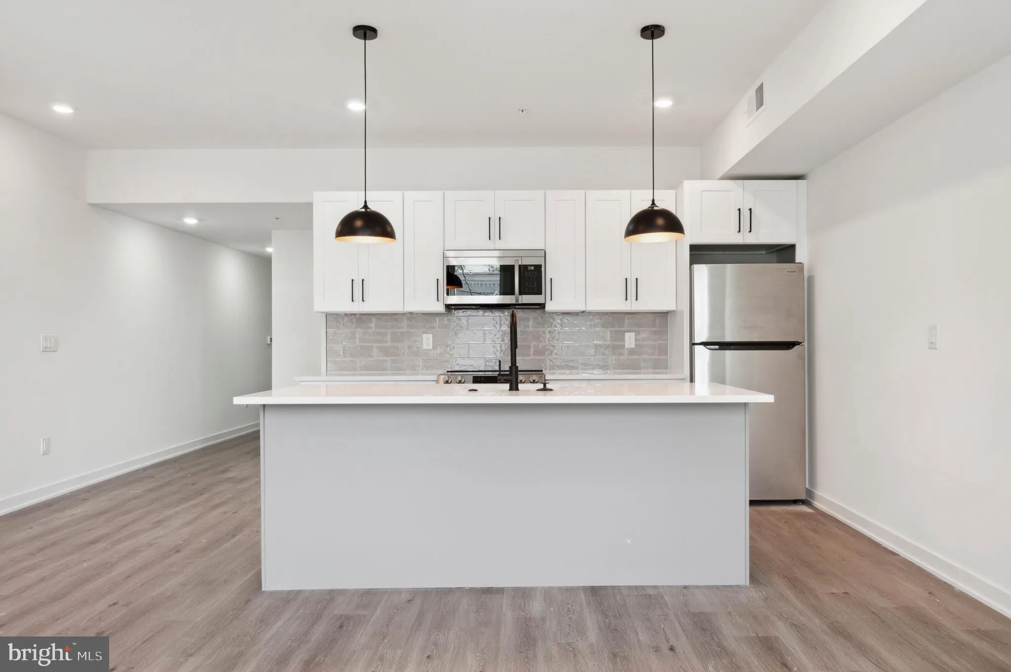 Philadelphia, Pennsylvania 19143, United States, 2 Bedrooms Bedrooms, ,2 BathroomsBathrooms,Residential,Active,28796