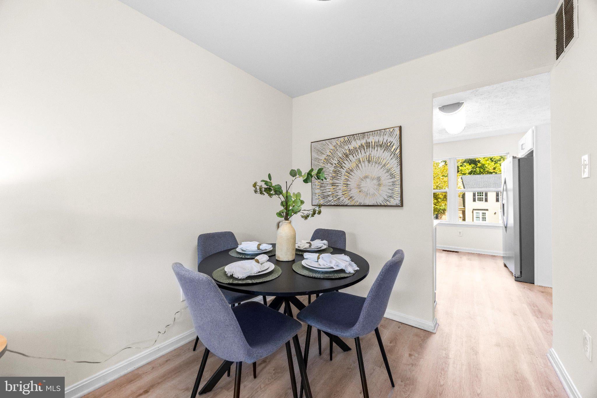 19 CHINABERRY LANE