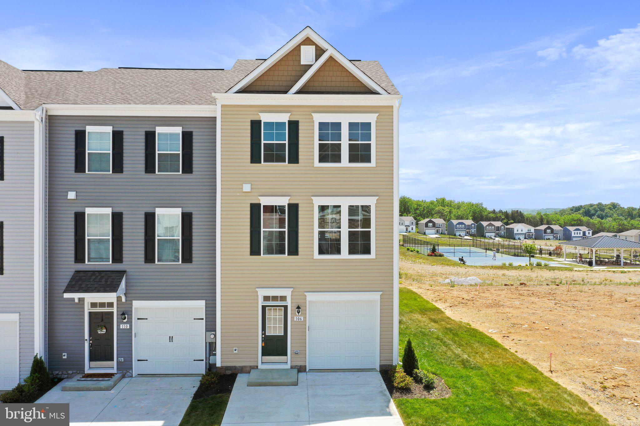 OVERLOOK AT RIVERSIDE TOWNHOMES - Residential Lease